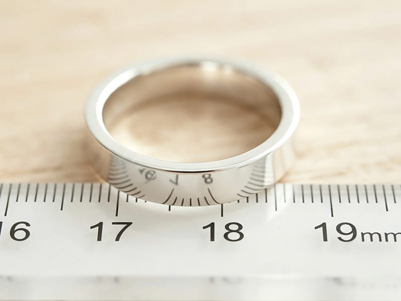 Ringgröße messen – Ringgröße einfach bestimmen inkl. Ringgrößentabelle