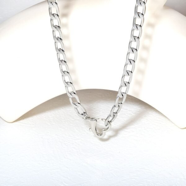 Figaro Kette aus Edelstahl mit Herzverschluss – Unisex Halskette in Gold oder Silber