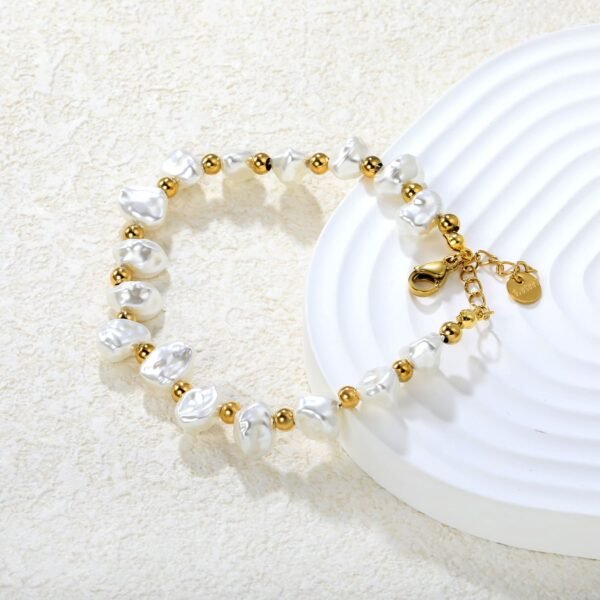 Wasserfestes Barock Perlen Schmuckset Damen – Goldene Perlen Halskette & Armband mit OT-Verschluss