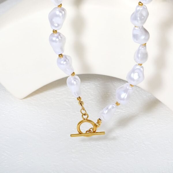 Wasserfestes Barock Perlen Schmuckset Damen – Goldene Perlen Halskette & Armband mit OT-Verschluss